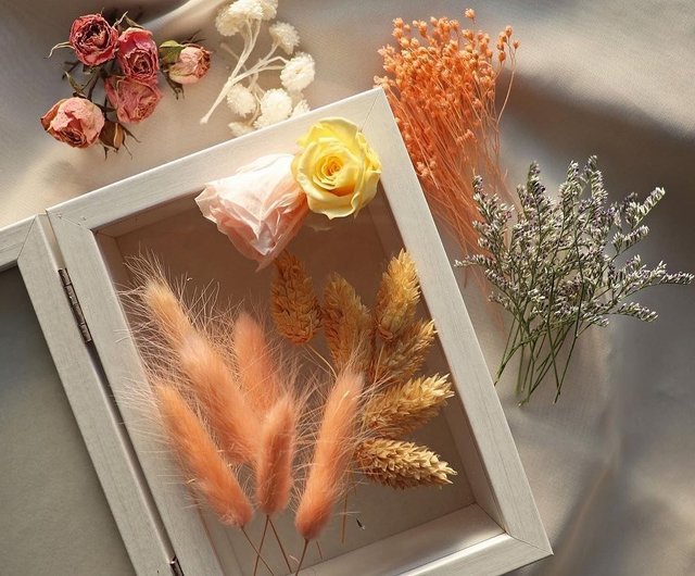 Customized High Quality Wooden 3D Shadow Box Frame DIY Dried Flowers  Picture Frame for Home Decor 4' 5' 6' - China Frame with Dried Flowers and  Photo Frame price