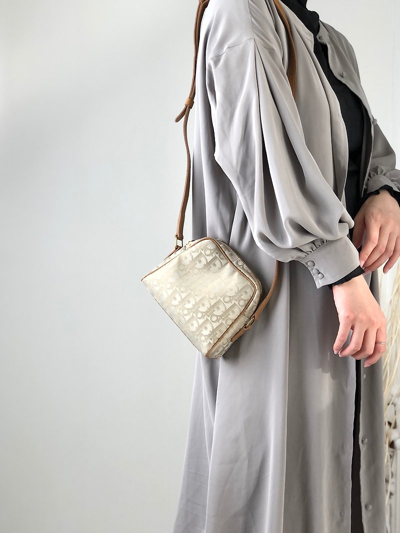 [Direct from Japan, branded used bag] Christian Dior Trotter shoulder bag, beige, jacquard, wgf86n - กระเป๋าแมสเซนเจอร์ - หนังแท้ สีนำ้ตาล