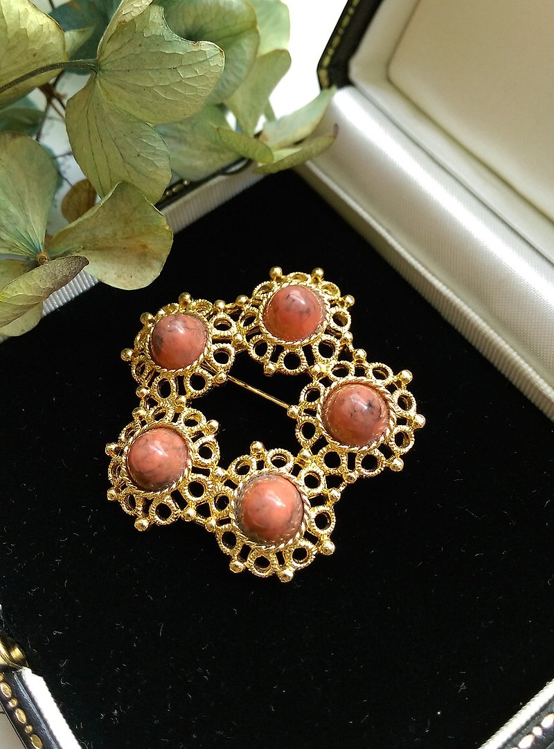 [Western antique jewelry / old age] 1970's SARAH COV geometric hollow ring pin - เข็มกลัด/พิน - โลหะ สีทอง