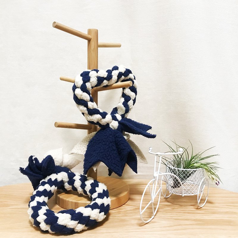 [Handmade toys] Brush twist knotted rope toy chewing toy molar toy dog ​​toy - Pet Toys - Polyester Multicolor