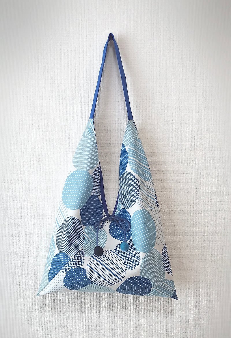 Japanese-style skull-shaped side backpack / medium size / dark blue round / dark blue - Messenger Bags & Sling Bags - Cotton & Hemp Blue