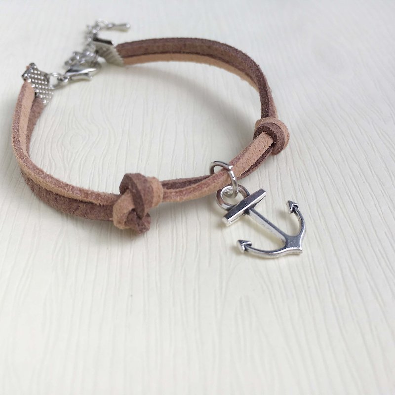 Handmade Simple Stylish Anchor Bracelets –Mocaccino limited - สร้อยข้อมือ - วัสดุอื่นๆ สีนำ้ตาล