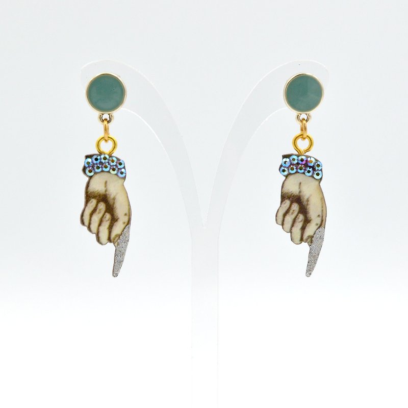 TIMBEE LO vintage wood chip finger pattern crystal earrings small S size simple, handsome and neutral - ต่างหู - ไม้ สีดำ