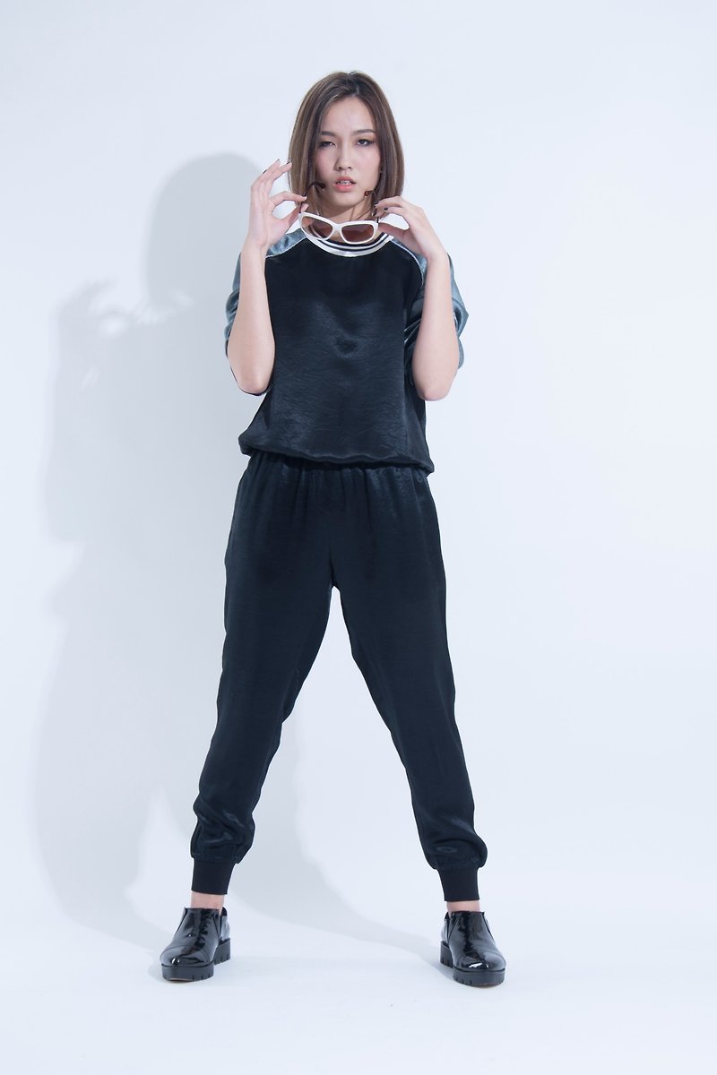 Aine ann / glossy pants - black - Women's Pants - Polyester Black