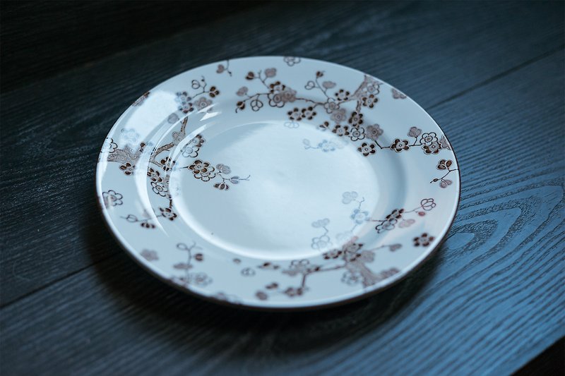 RörstrandーJaponica series Japanese style plum blossom antique plate cake tray snack plate - จานและถาด - เครื่องลายคราม สีนำ้ตาล