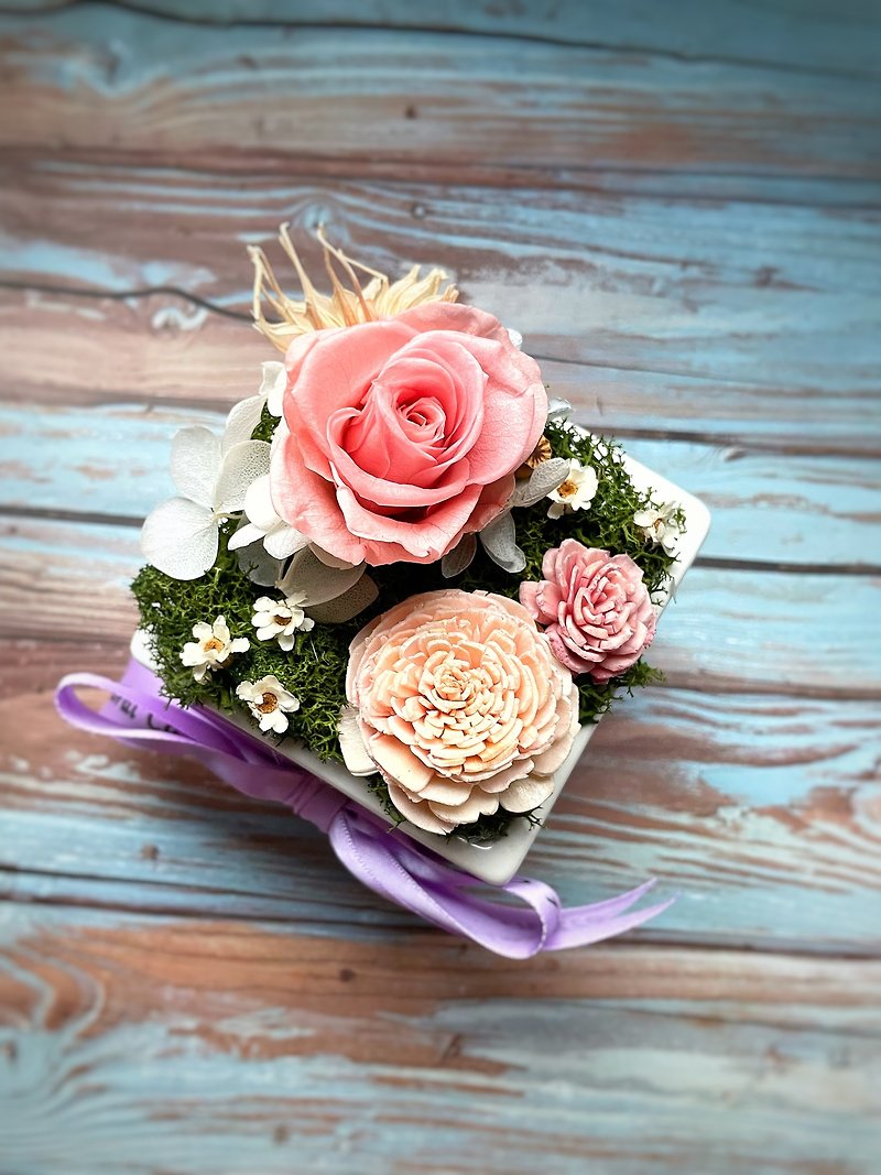 Immortal flower pot flower romantic color table flower Sola flower with 2ml fragrance - Fragrances - Plants & Flowers Pink