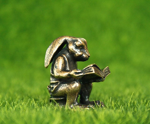 うさぎ、ウサギ-ブロンズのミニチュア像、金属製の置物 - ショップ