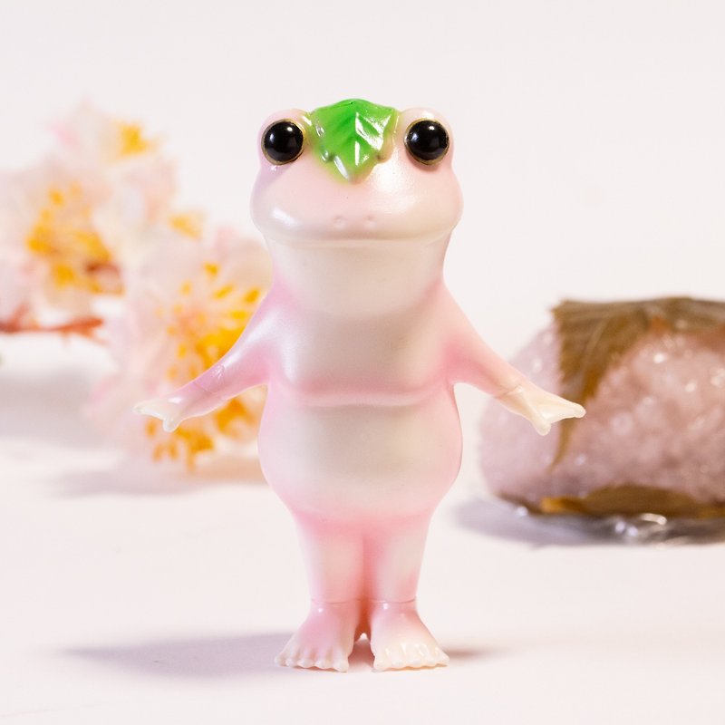 Sakura Mochi transformed into a frog - Items for Display - Plastic Pink
