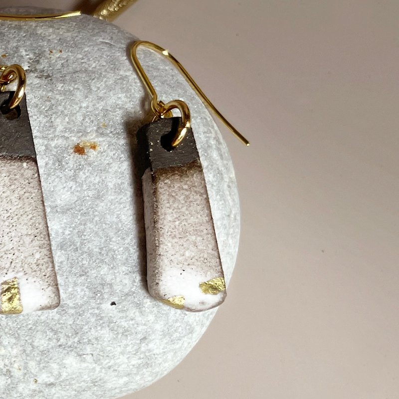 Rusty Black in White Glazed earrings Shop yunceramics Earrings