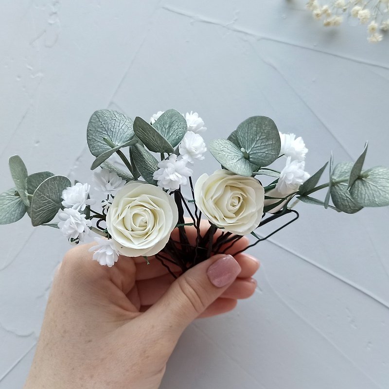 Bridal hair piece eucalyptus leaves wedding ivory roses hair pins Babys breath - Hair Accessories - Other Materials Multicolor