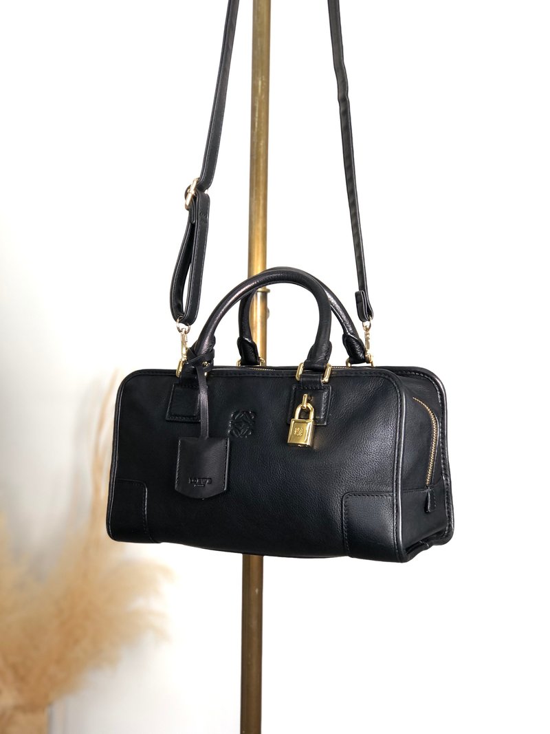 [Direct from Japan, branded used bag] LOEWE Amazona 28 handbag, black, anagram, leather, mini Boston, vintage, old, uce58h - กระเป๋าถือ - หนังแท้ สีดำ