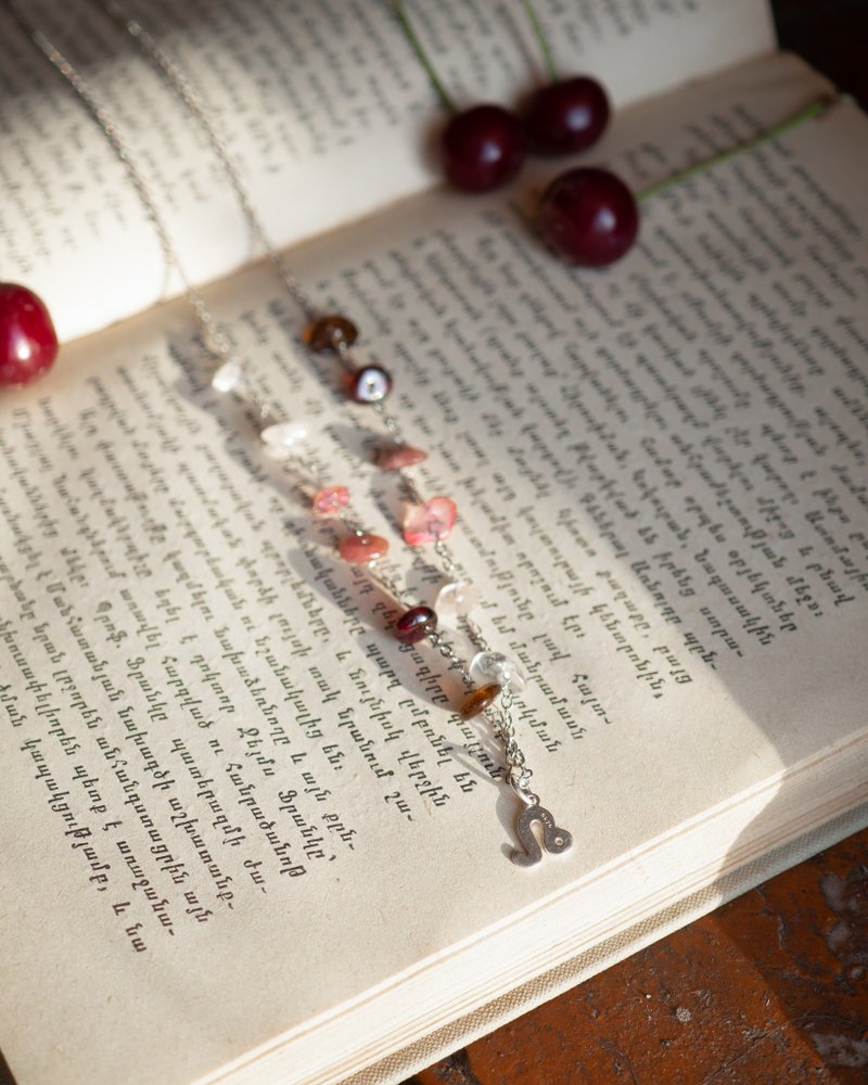 Leo 925 silver necklace, raw tourmaline, garnet, rose quartz, leo sign pendant - 項鍊 - 寶石 多色