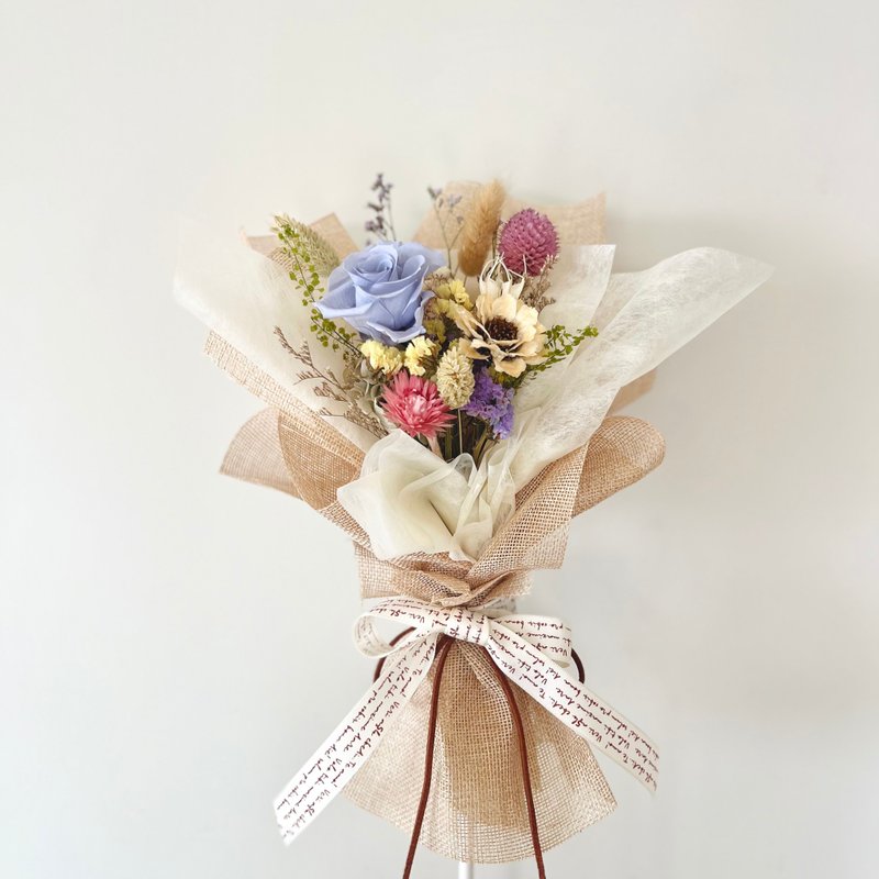 永生玫瑰小花束・ 清新文青風・不凋花・生日小禮・溫柔色系花束 - 乾燥花/永生花 - 植物．花 