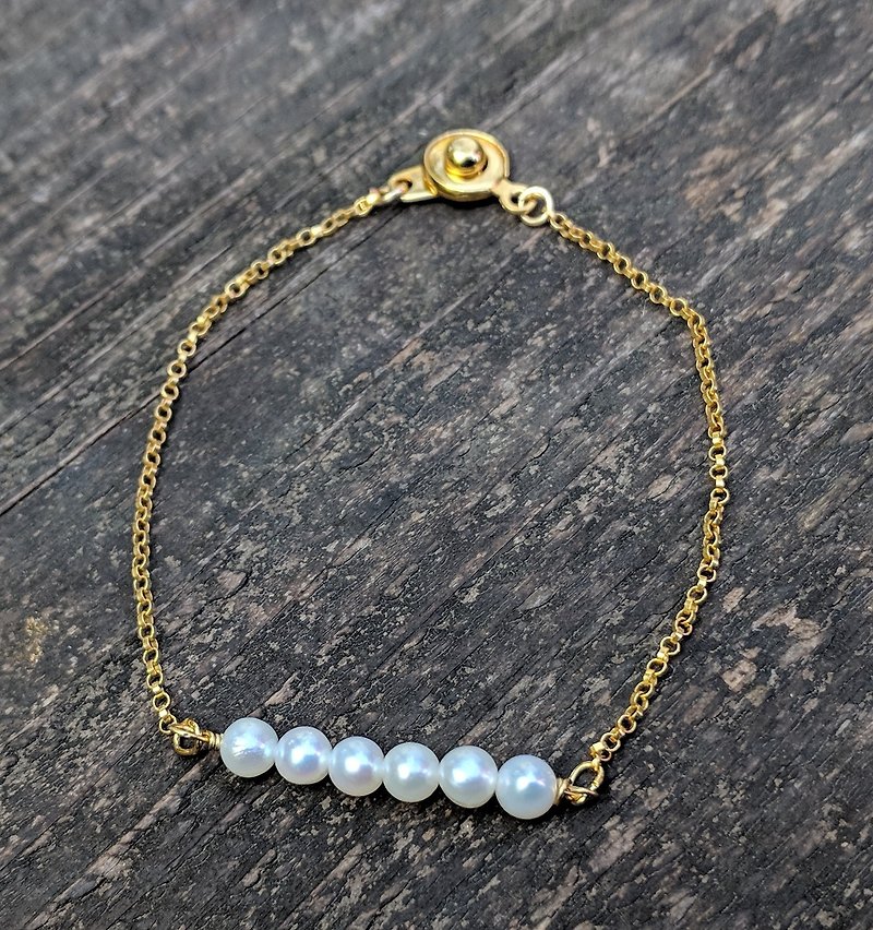 Freshwater Pearl Gold-filled Bracelet - สร้อยข้อมือ - ไข่มุก 