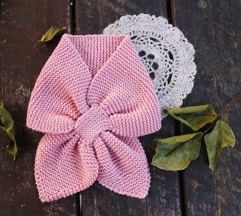 ChiChi Handmade-Deep Pink-Kid’s Scarf-Hand Knitted Warmth-Soft Merino Wool - อื่นๆ - ขนแกะ สีน้ำเงิน