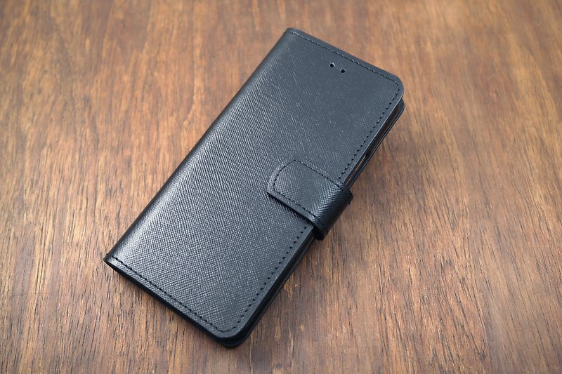 APEE leather handmade ~ side flip phone holster ~ cross fine grain black ~ iphone 11,12 - อื่นๆ - หนังแท้ 