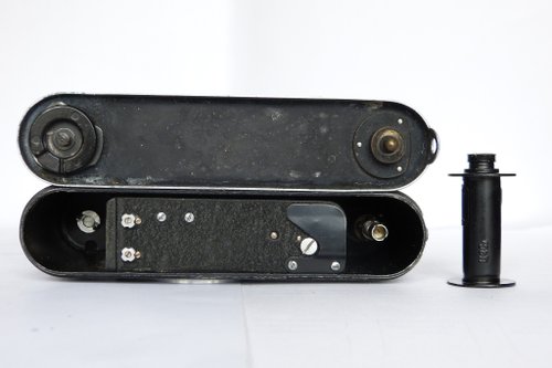 Zorki4 ライカコピー　L39ねじマウント　元箱、皮ケース、説明書付　希少 Zorki4 ライカコピー L39ねじマウント 元箱、皮ケース、説明書付