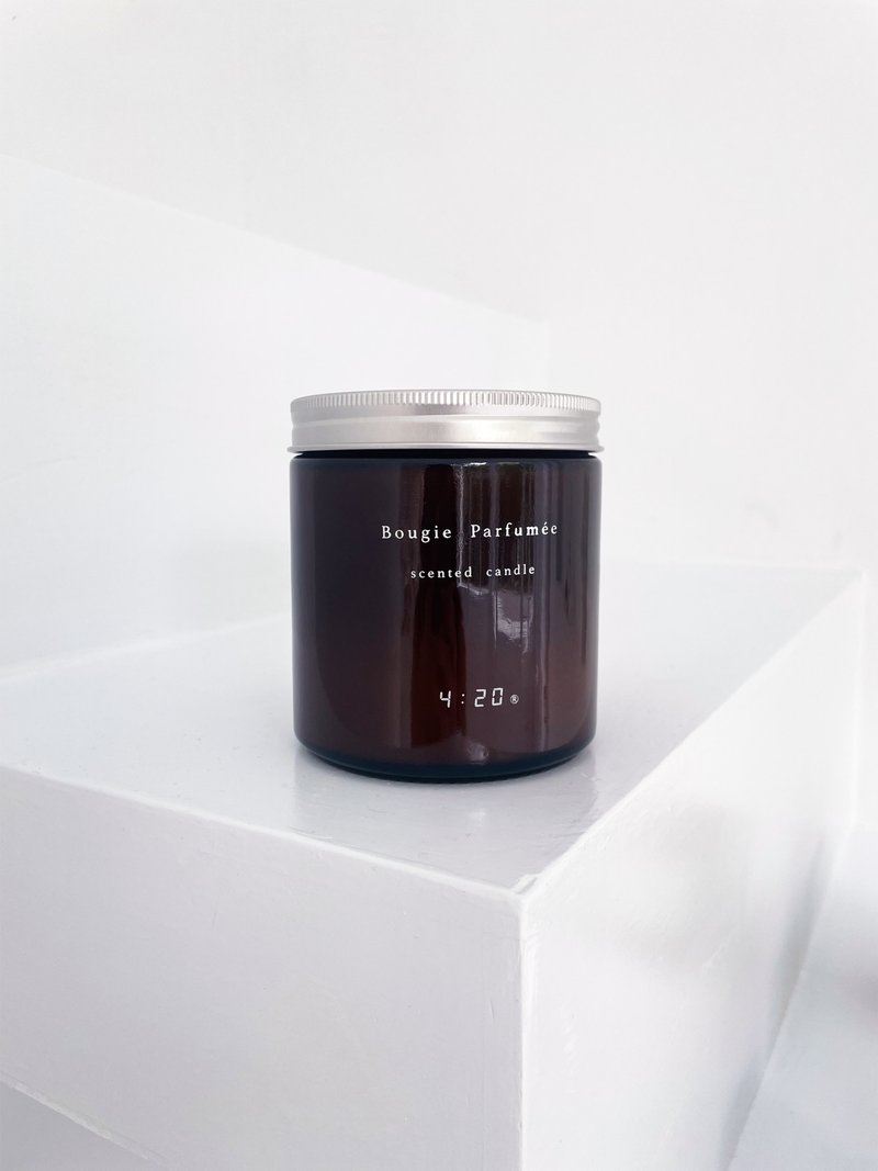 4:20 vibin lab soy candle 500ml - น้ำหอม - แก้ว สีนำ้ตาล