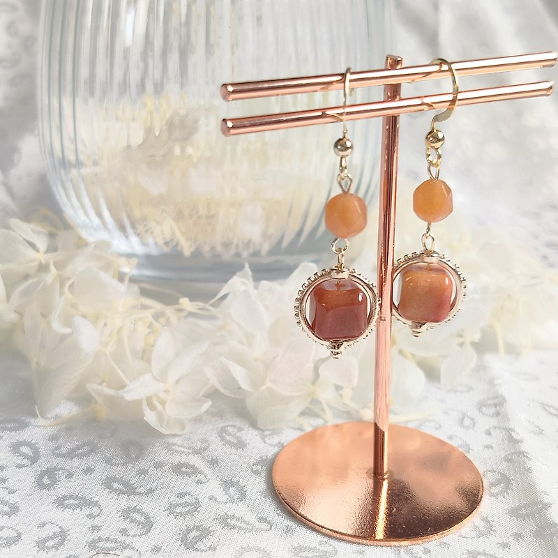 Round on the outside and square on the inside, harmonious but still true to oneself|Red aventurine/coral jade|Original design crystal earrings|Trust. - Earrings & Clip-ons - Crystal Orange