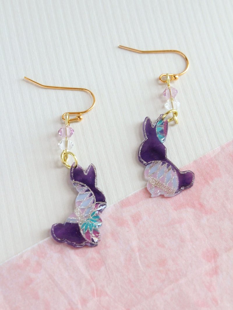 Violet rabbit shrink plastic earrings clip-on with Japanese pattern mini size - Earrings & Clip-ons - Acrylic Purple