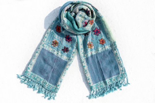 omhandmade 喀什米爾Cashmere刺繡羊毛披肩 針織圍巾 刺繡圍巾 克什米爾-花朵