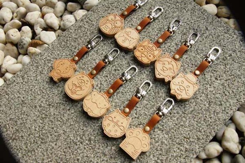Wooden dogs and cats [tag] Wood / Dog / Cat / Wood / pet / dog tag / custom / manual / custom / dog / cat / free lettering - Collars & Leashes - Wood Khaki