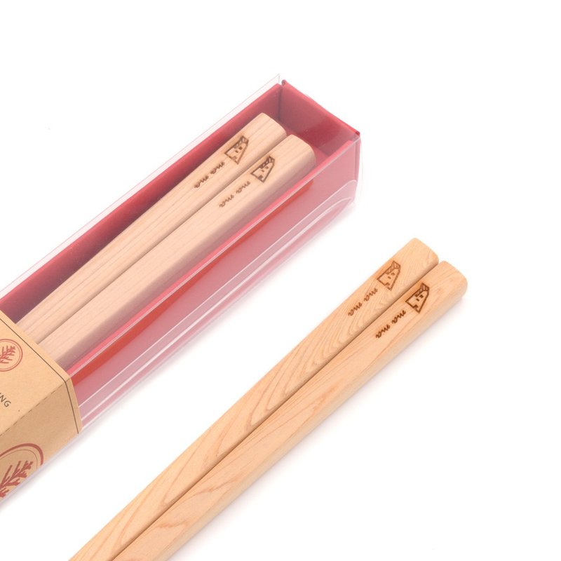 Taiwanese cypress chopsticks gift box - MA MA | Enjoy delicious food with unpainted tableware and chopsticks that have passed SGS inspection - ตะเกียบ - ไม้ สีทอง