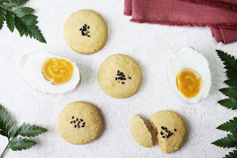Salted egg yolk biscuits - Handmade Cookies - Fresh Ingredients Gold