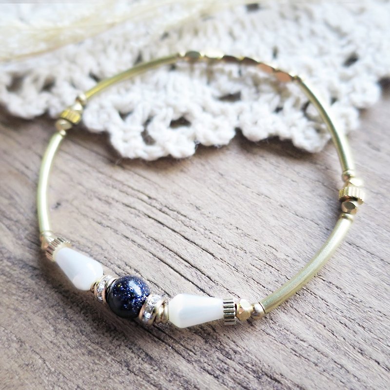 ♦ ViiArt ♦ Wish - Starry ♦ Blue Sandstone Shell Bead Brass Ring - สร้อยข้อมือ - โลหะ สีทอง