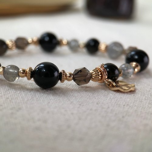 刺鳥 THORNBIRD JEWELRY 黑貓守護神 | 瑪瑙黑曜石手鍊 彈性鍊 拉長石 茶晶