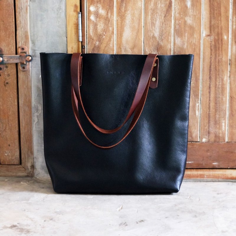 Classic Black Leather Tote Bag / Simple Vertical Black Tote / A4 Tote - 側背包/斜背包 - 真皮 黑色
