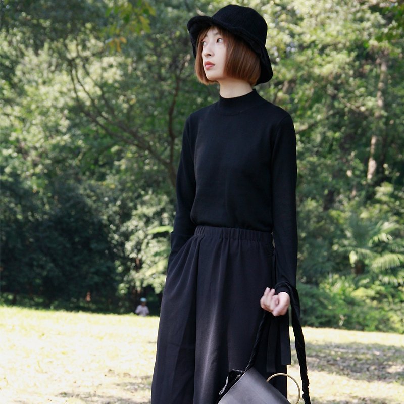 Half-neck sweater - Black | Knitwear | Autumn and winter | Cotton-blend | Independent brand | Sora-190 - สเวตเตอร์ผู้หญิง - ผ้าฝ้าย/ผ้าลินิน สีดำ