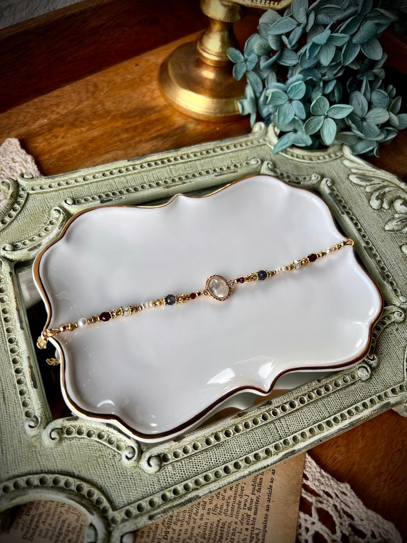 限量-復古月光-天然水晶手鏈/黃銅手鍊/手工編織月光石 - 手鍊/手環 - 半寶石 多色