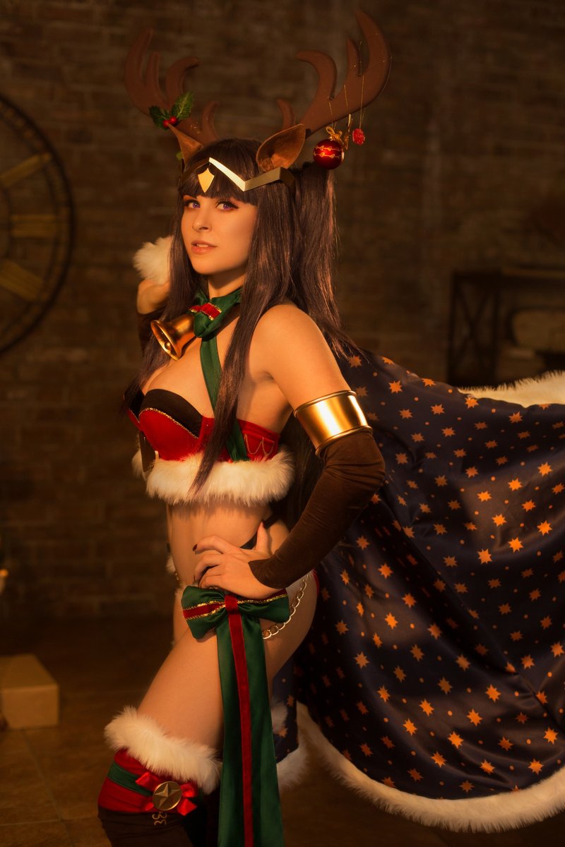 Winter Christmas Tharja Fire Emblem Heroes cosplay costume made to order - อื่นๆ - วัสดุอื่นๆ หลากหลายสี