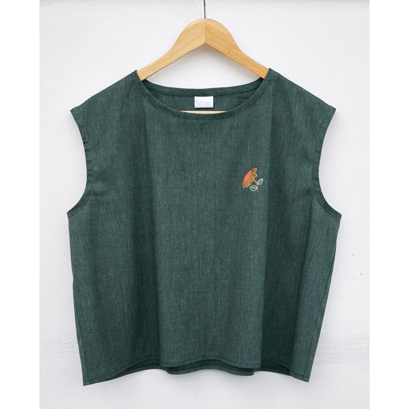 Embroidery | Cotton | Dark green sleeveless shirt - 女上衣/長袖上衣 - 棉．麻 綠色
