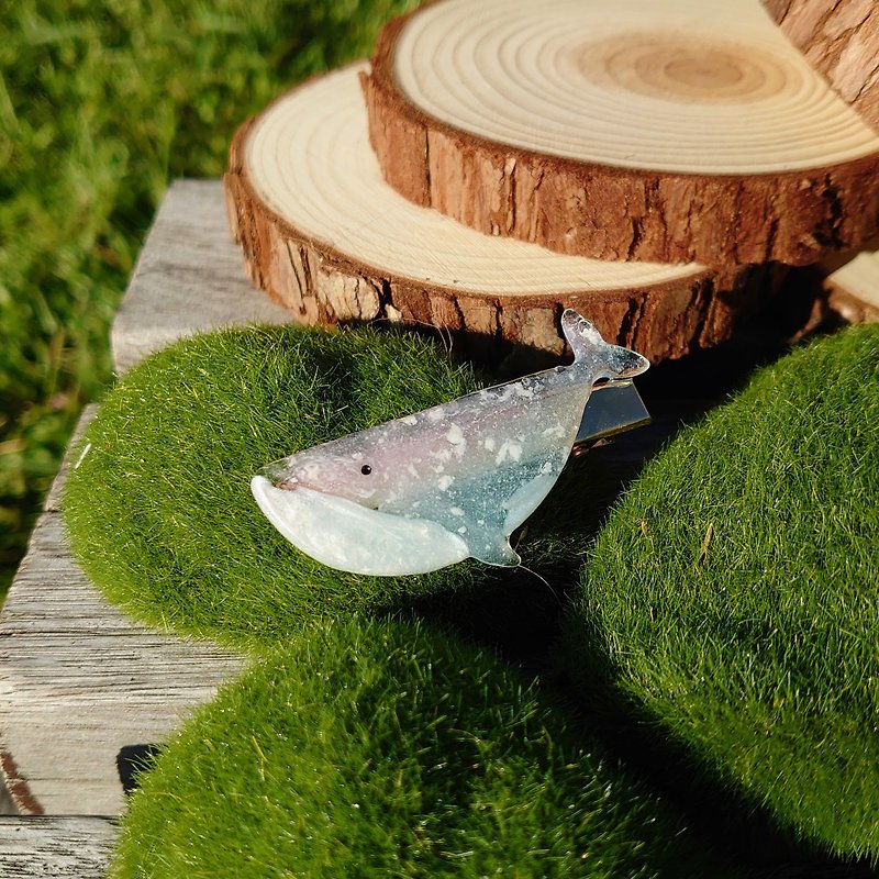 Sky Whale Decorative Resin Hair Clip (Light blue with pink) - Hair Accessories - Resin Multicolor