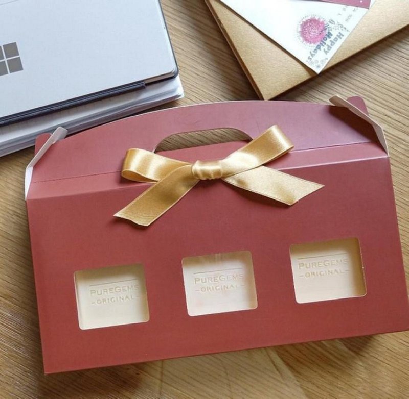 PUREGEMS. Brazilian propolis. Royal jelly. Handmade soap three-piece gift box - สบู่ - วัสดุอื่นๆ หลากหลายสี