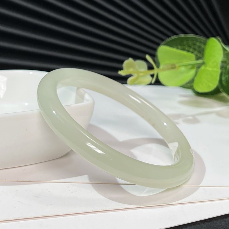 Hetian Jade Yellow Mouth Bracelet 52MM Ice Run Old Material Delicate Light Yellow Osmanthus Sugar Jade Bracelet With Appraisal - สร้อยข้อมือ - หยก 