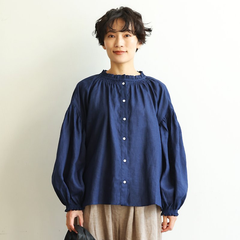 A Linen blouse that gives off a mature and cute look. 100 % Linen, navy blue, 240408-4 - Women's Shirts - Cotton & Hemp Blue