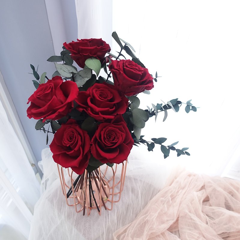 Passion Bouquet│Birthday Confession Eternal Flower Valentine's Day Proposal Anniversary - ช่อดอกไม้แห้ง - พืช/ดอกไม้ สีแดง