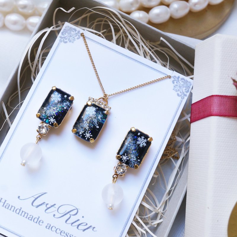 Snowflake jewelry set - ต่างหู - เรซิน สีดำ