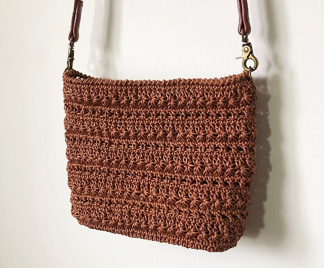 Star texture carry-on hand-woven shoulder bag - Shop littleknitstw