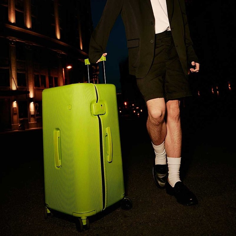 ITO TRUNK PISTACHIO2 冷血グリーンピスタチオ スーツケース チェック 旅行 アウトドア - スーツケース - その他の素材 