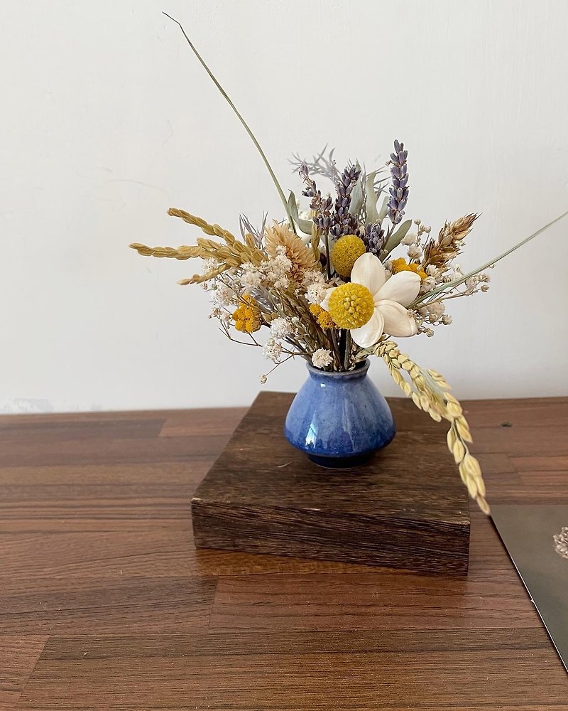 中式小盆花 乾燥花 小花束 桌上盆花 迷你陶器  禮盒 - 乾燥花/永生花 - 植物．花 黃色