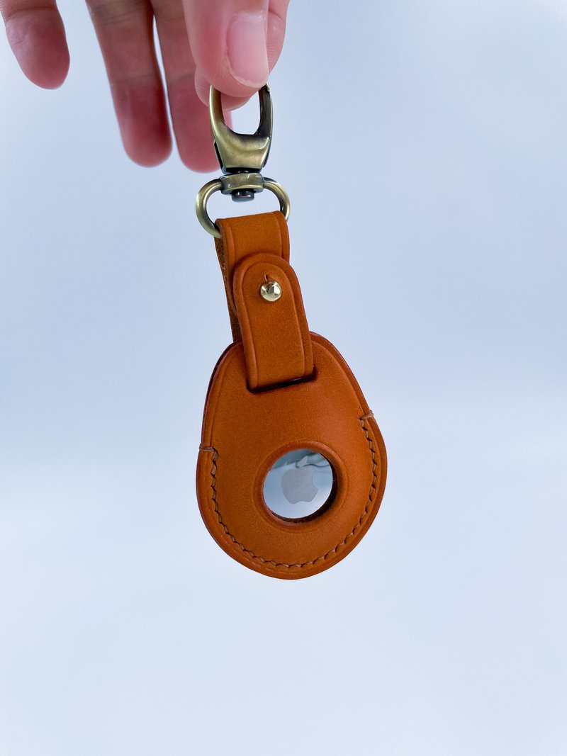 Genuine Leather AirTag Case丨Customized Name丨Handmade丨Vegetable Tanned Cowhide丨Christmas Gift - แกดเจ็ต - หนังแท้ 