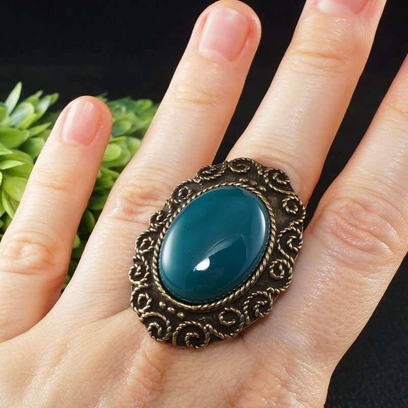 Green Agate Adjustable Ring Large Boho Ethnic Oriental Statement Ring Jewelry - 戒指 - 半寶石 綠色