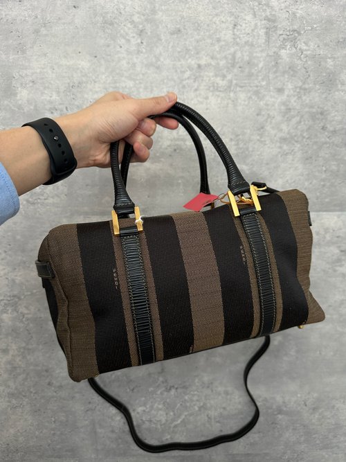 FENDI ストライプデザイン ボストンバッグ FENDI ストライプデザイン ボストンバッグ