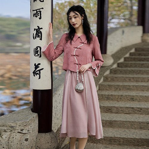AnneChen安妮陳原創設計師品牌 減齡粉色外套+吊帶裙 新中式國風套裝 洋裝
