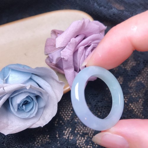 瓔珞珠寶盒 E.L.Jewelry Box 春帶彩翡翠戒指戒圈 | 國際15.5圍 | 天然緬甸玉A貨翡翠 | 送禮