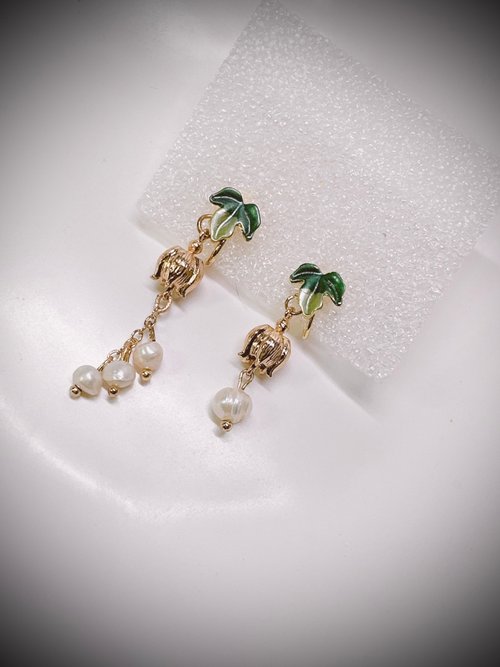 C&W C&W 日本進口天然淡水異型珍珠鈴蘭花苞吊墜夾式耳環耳夾